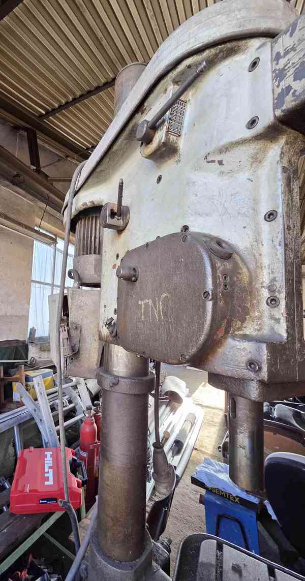 Použitá vrtačka VS 32 B, r. v. 1988 - foto 7