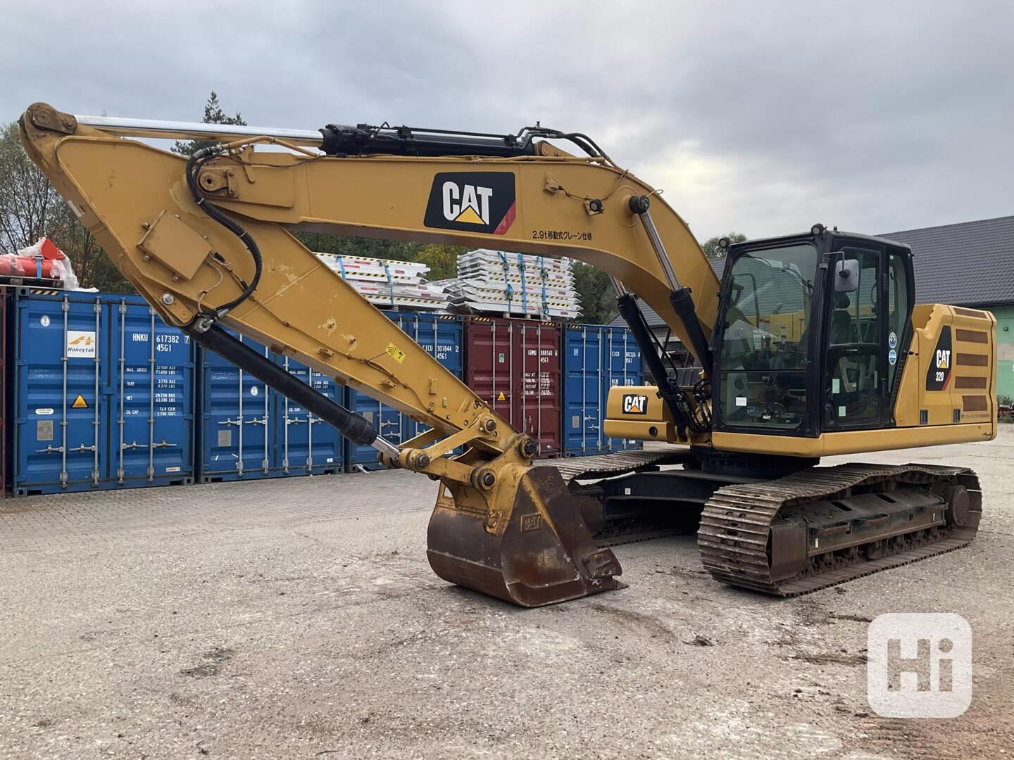 Pásový bagr Caterpillar 320, BAGR - foto 1