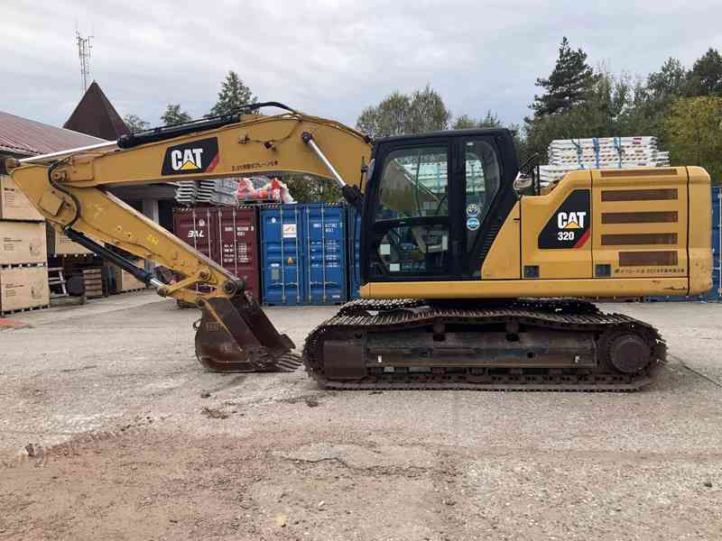 Pásový bagr Caterpillar 320, BAGR - foto 2