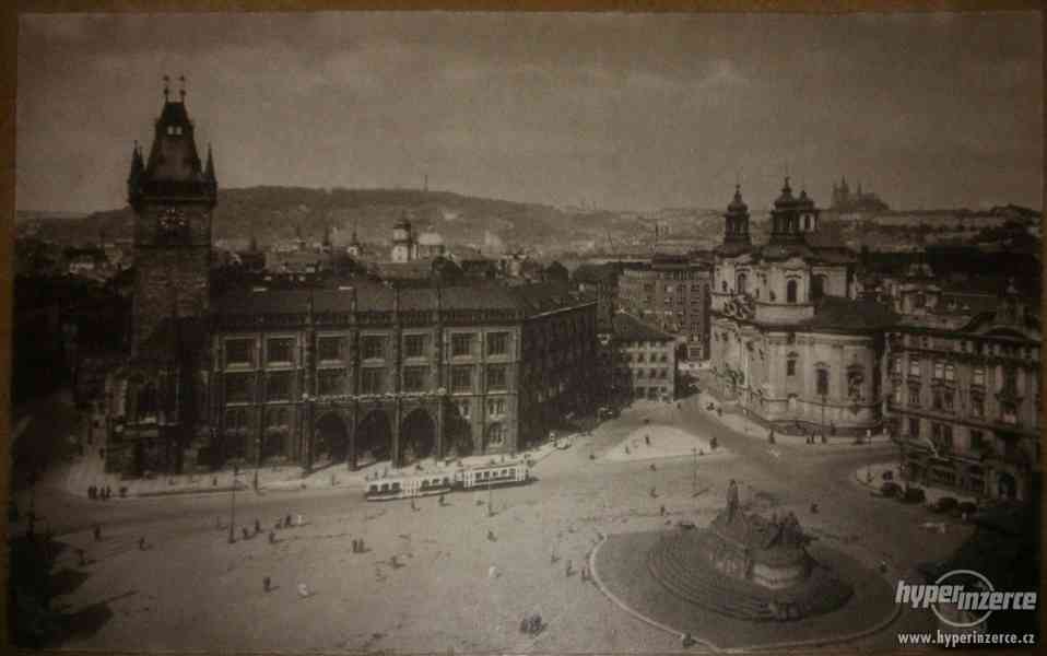 Historická pohlednice černobílá / Praha - foto 1