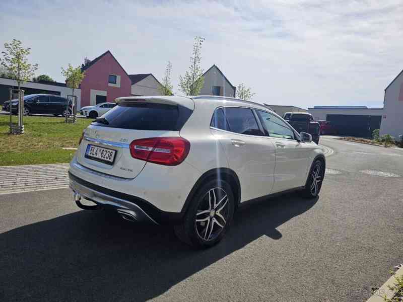 Mercedes-Benz GLA 220CDI 143KW AUTOMAT 4x4 - foto 8