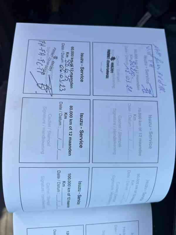 Isuzu D-Max 2,5d Double Cab 4x4 120kw - foto 17