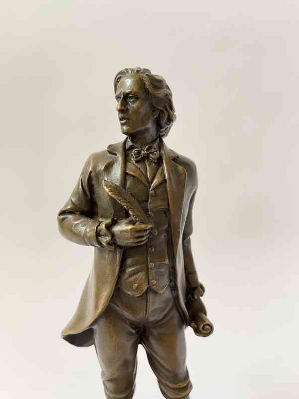 Wolfgang Amadeus Mozart - bronzová soška - foto 2
