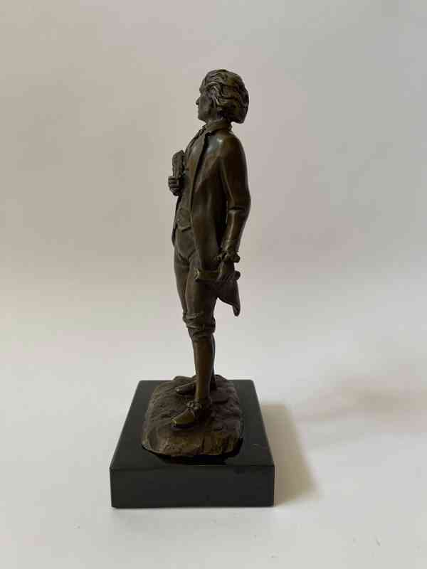 Wolfgang Amadeus Mozart - bronzová soška - foto 3