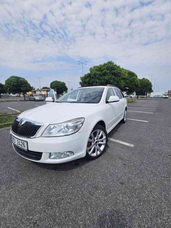 Škoda Octavia 1,6   ll - foto 6