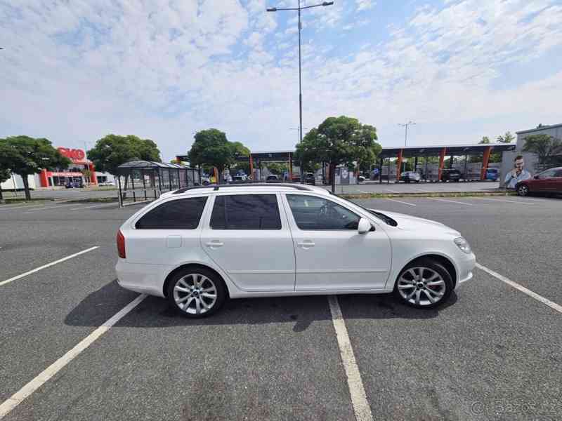 Škoda Octavia 1,6   ll - foto 5