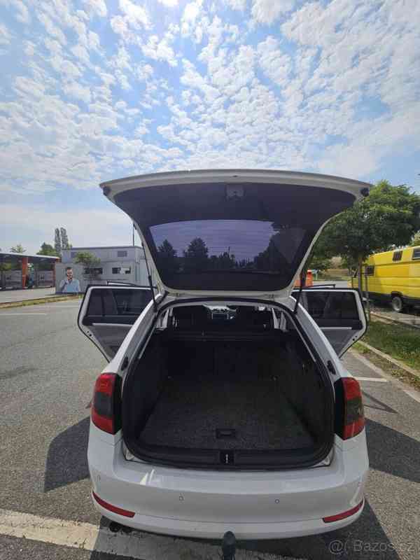 Škoda Octavia 1,6   ll - foto 13