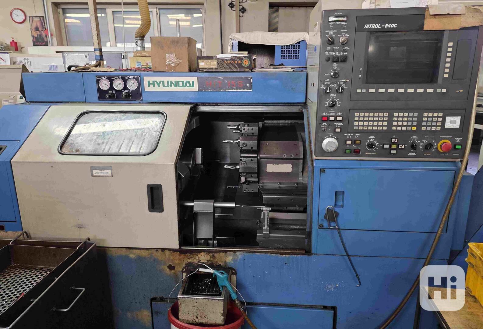 Použitý CNC soustruh HYUNDAI HiT 15S, r. v. 1999 - foto 1