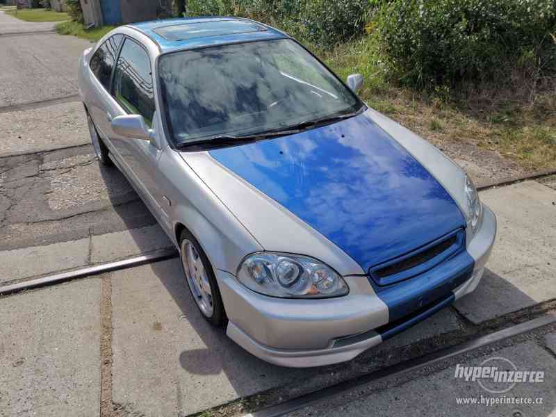 Honda civic 6G coupe 1.6 77KW,Borbet,velmi zachovalý stav. - foto 4