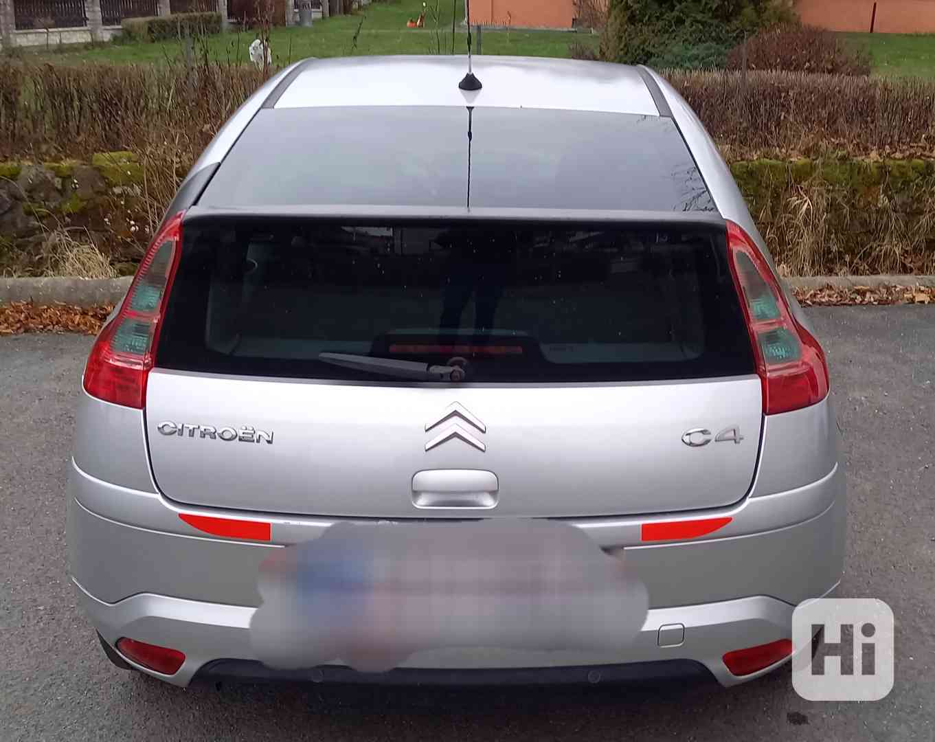 Citroen C4 1 6i - foto 1
