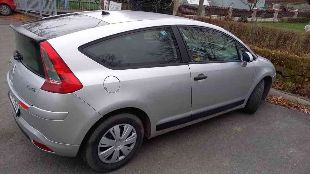 Citroen C4 1 6i - foto 4