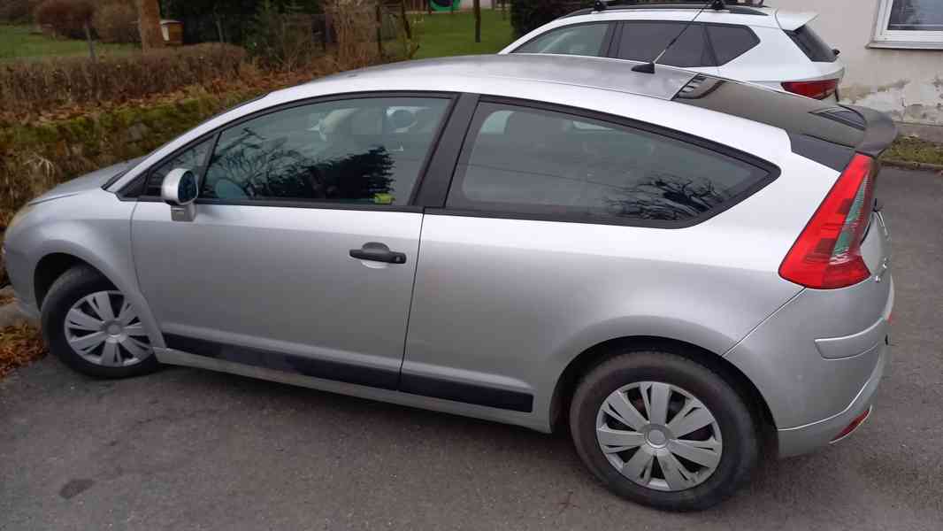 Citroen C4 1 6i - foto 5