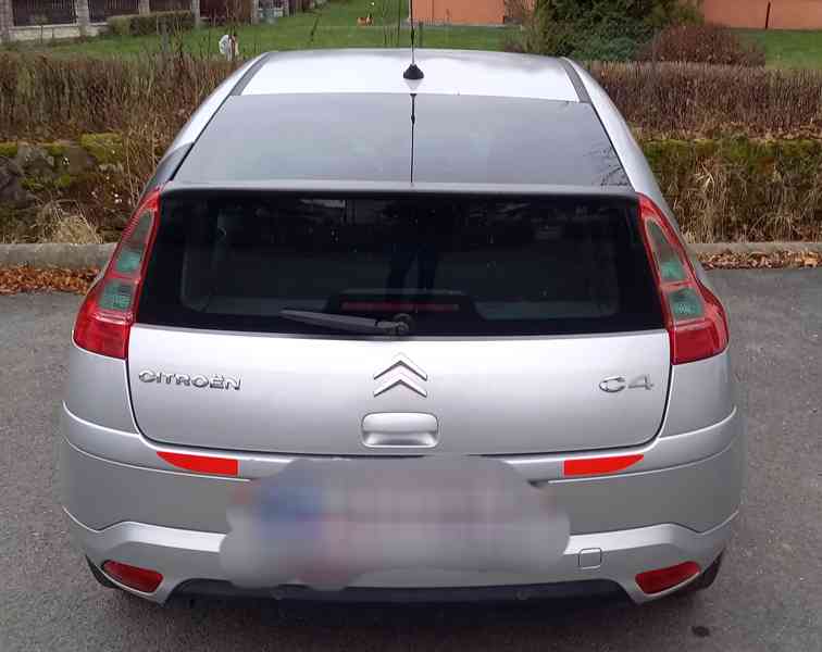 Citroen C4 1 6i - foto 1