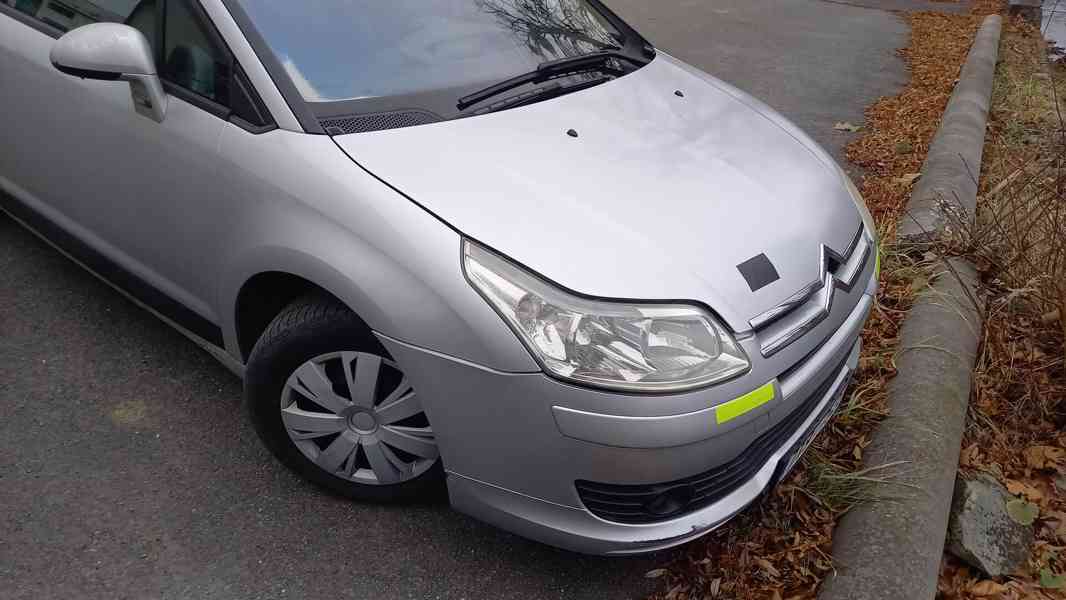 Citroen C4 1 6i - foto 3