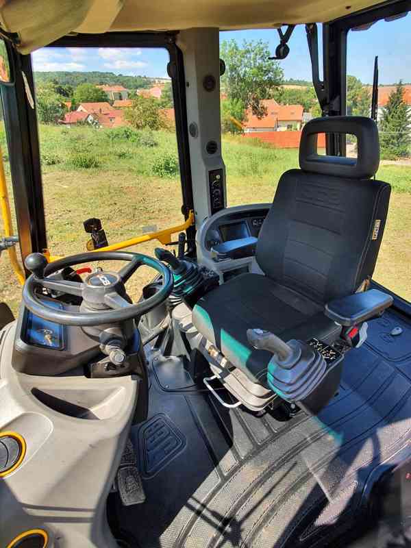 Traktorbagr JCB 3CX (Možnost leasingu) - foto 10