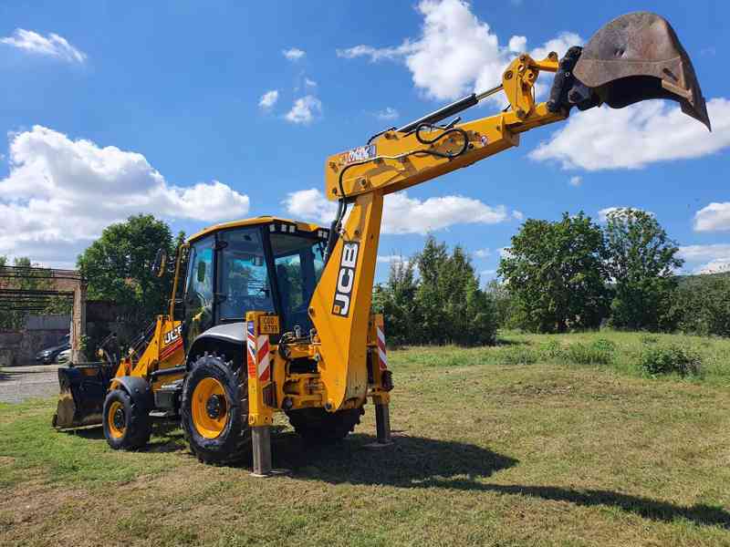 Traktorbagr JCB 3CX (Možnost leasingu) - foto 3