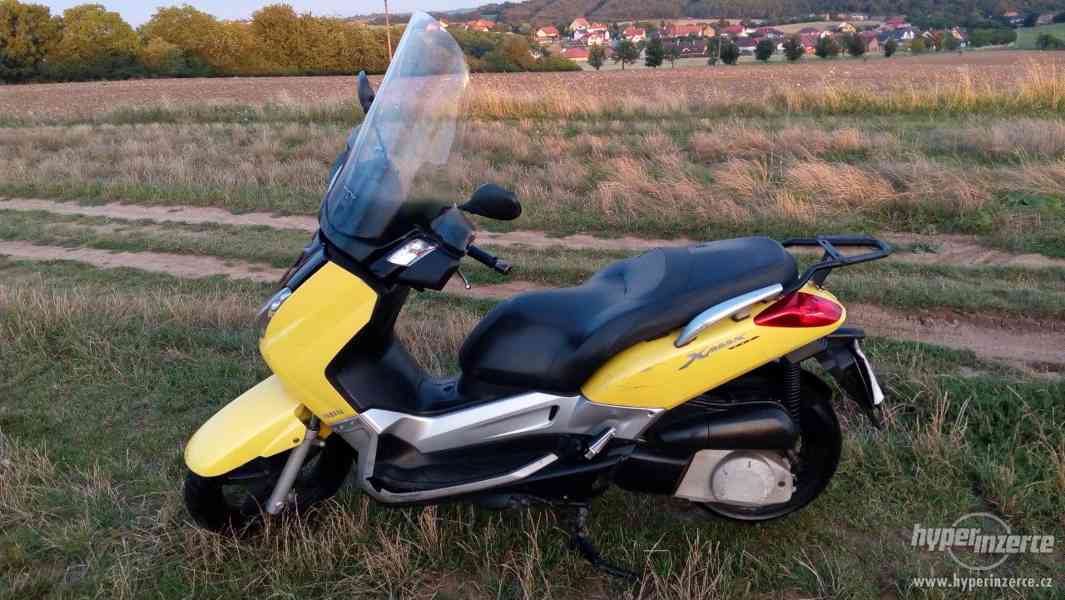 PRODAM skutr Yamaha x-max 250 rok 10/2005 - foto 6