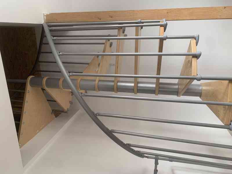 Točité schodiště - foto 2