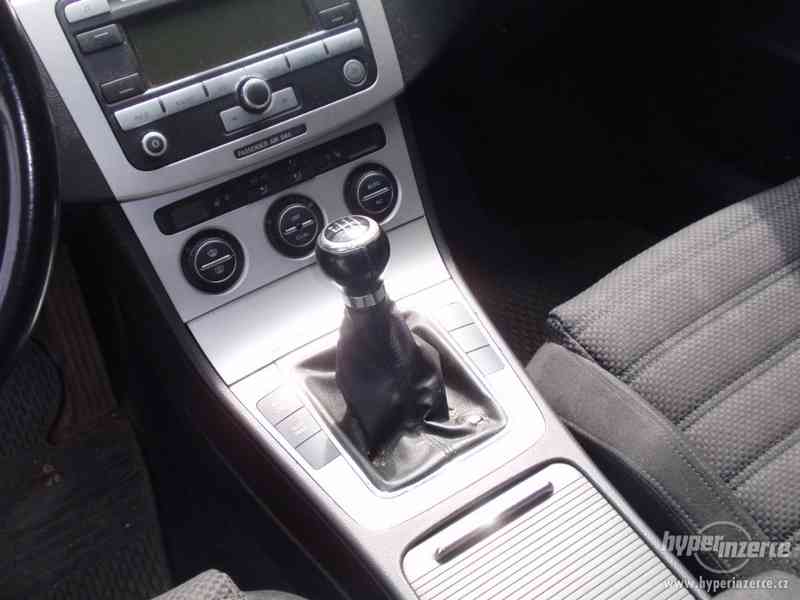 Prodám VW PASSAT r.v. 2007 4X4 - foto 11