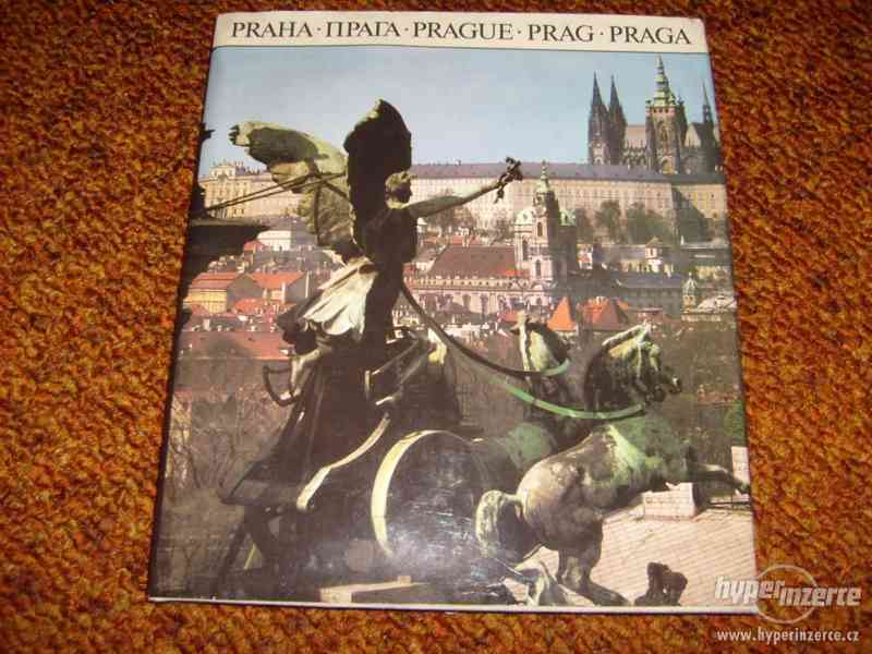 Praha: obrazová publikace o hlavním městě Československa - foto 1