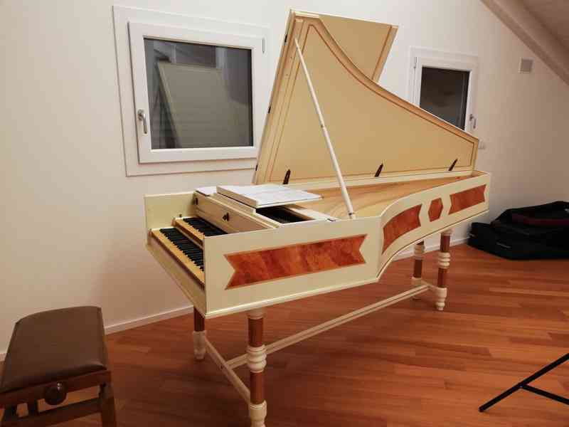 prodám cembalo, spinet a virginal - foto 16