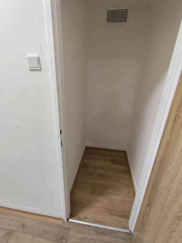 Pronájem bytu 3+1 v OV v ulici Tř. Budovatelů - foto 10