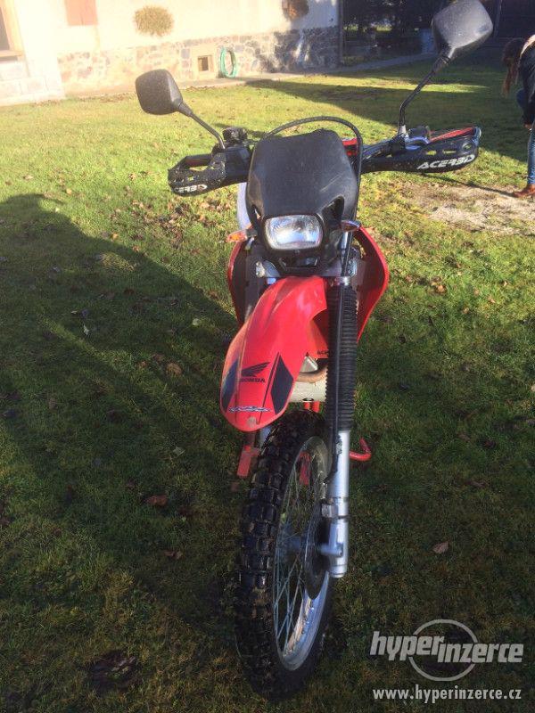 Prodám Honda XR 650 / v.RE01 / r.v.2003 / pův.SRN / 3.maj. - foto 3
