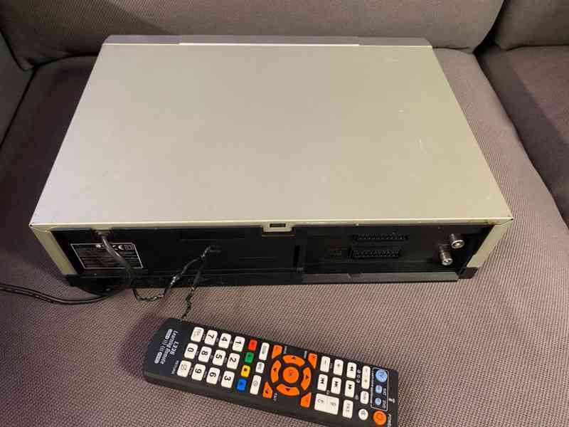 VHS videorekordér LG, 6 hlav, Hifi stereo - foto 3