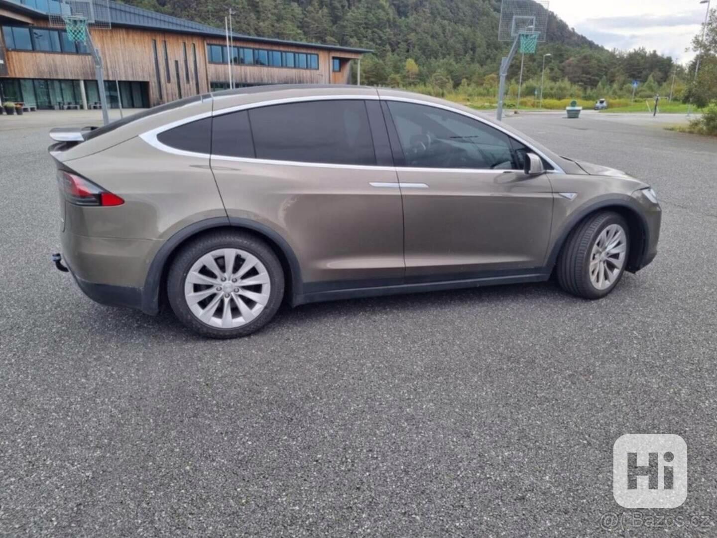 Tesla Model X 90D- Zdarma nabíjení - foto 1