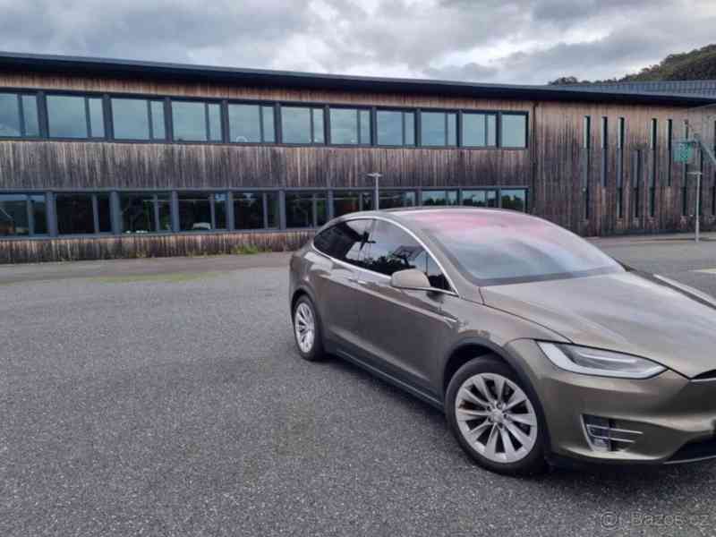 Tesla Model X 90D- Zdarma nabíjení - foto 8