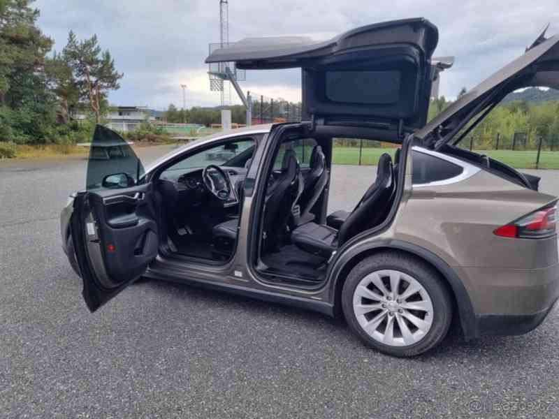 Tesla Model X 90D- Zdarma nabíjení - foto 7