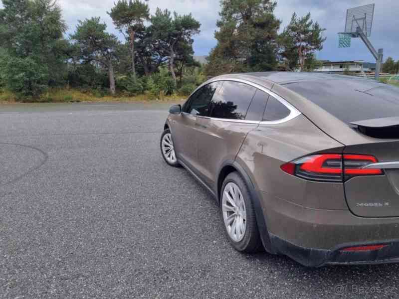 Tesla Model X 90D- Zdarma nabíjení - foto 4