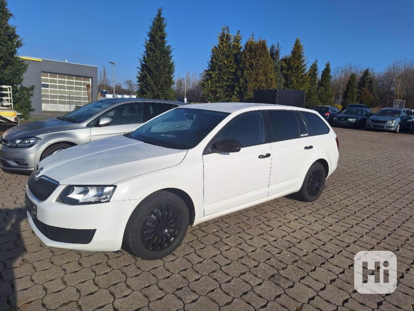 Škoda Octavia combi - foto 1