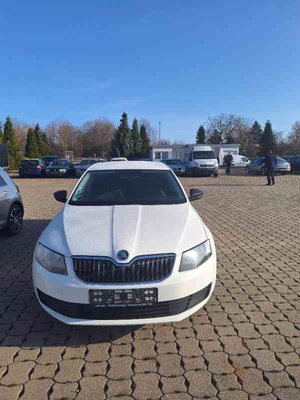 Škoda Octavia combi - foto 2
