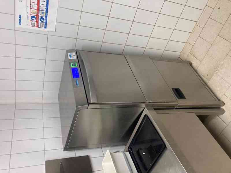 MYČKA NA NÁDOBÍ a podnosy Winterhalter UC-XL - foto 1