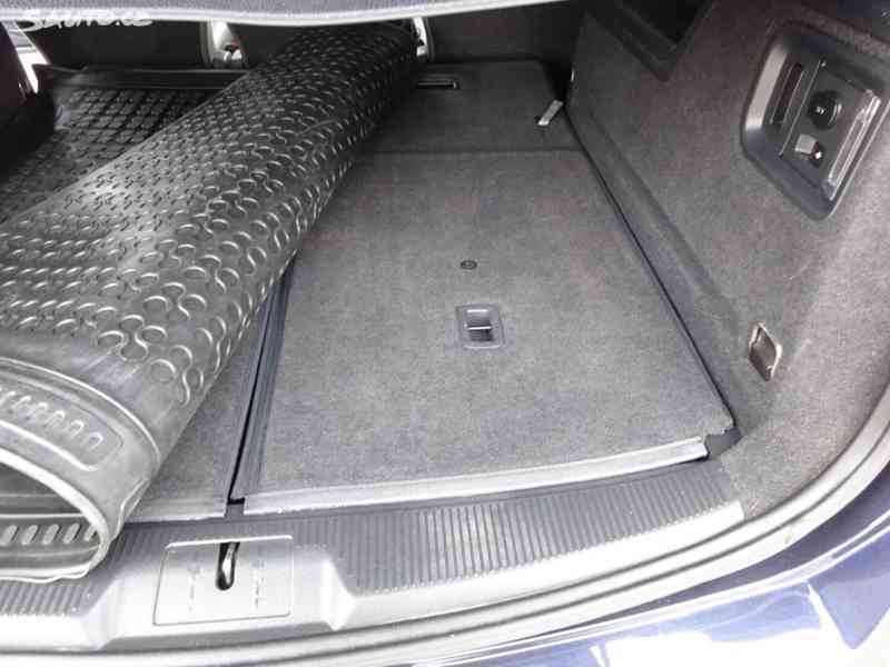 Volkswagen Sharan 2.0 TDI AUTOMAT SERVISKA DPH - foto 17