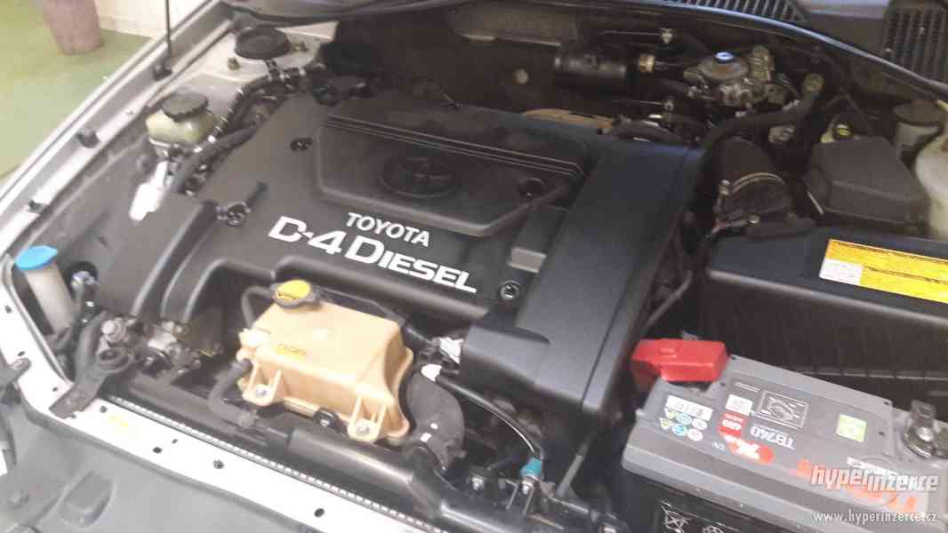 Toyota Avensis 2.0D4-D 81 KW - bez koroze, klima - foto 14