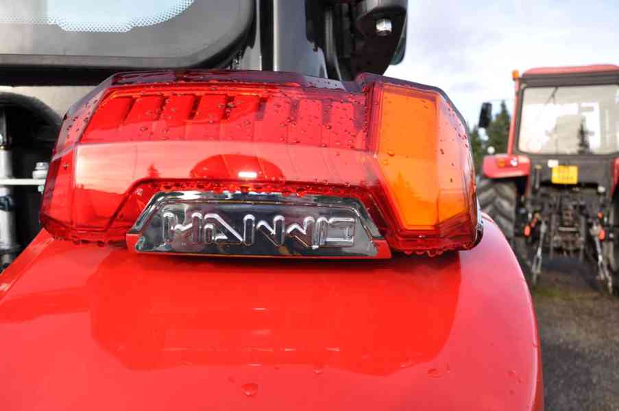 Traktor HANWO HWB 504 C 50k,pohodliva kabina, klima, revers - foto 10