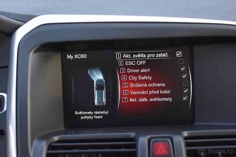 Volvo XC60 2,4   Summum 158 kw AT - foto 11