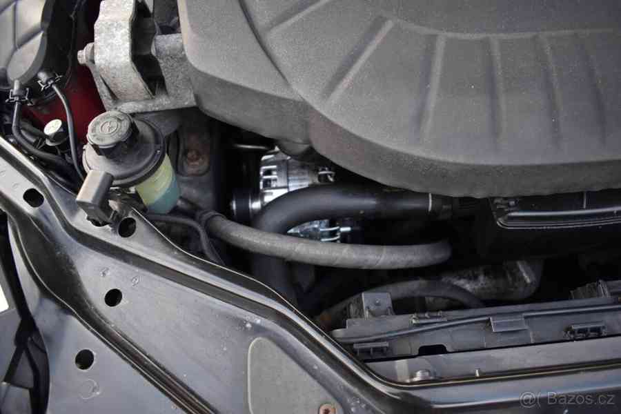 Volvo XC60 2,4   Summum 158 kw AT - foto 7