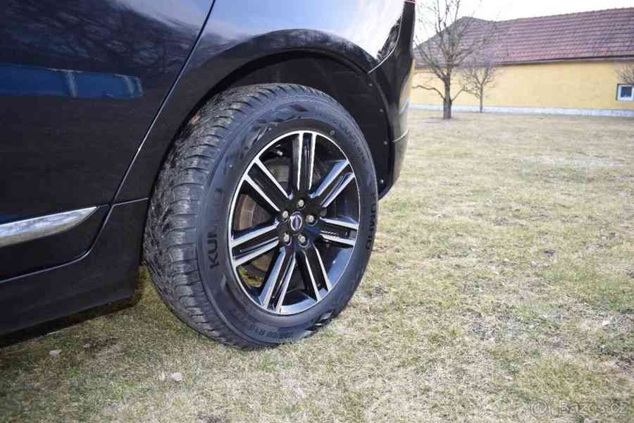 Volvo XC60 2,4   Summum 158 kw AT - foto 3
