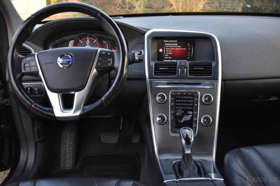 Volvo XC60 2,4   Summum 158 kw AT - foto 15