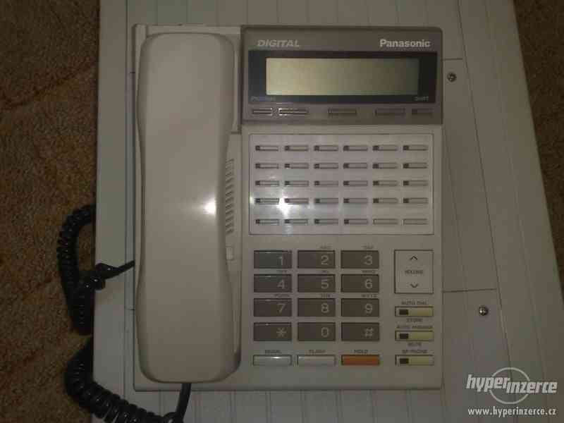 Digitální telefony Panasonic - foto 1