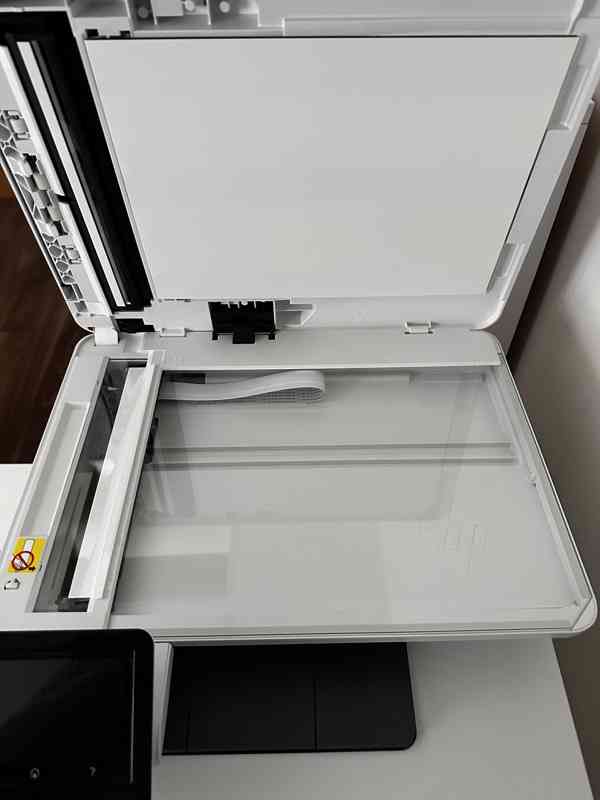 HP Color LaserJet Pro MFP M479fnw  - foto 5