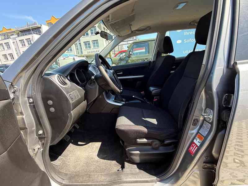 Suzuki Grand Vitara 2.0i Family Comfort benzín 103kw - foto 11