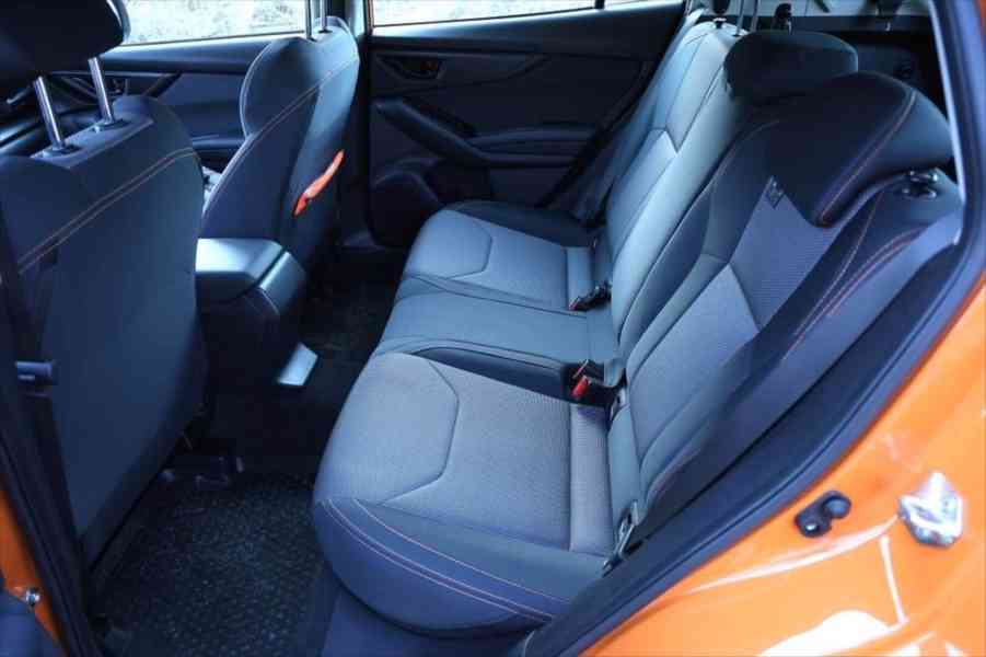 Subaru XV 1,6   4x4, 84 kW, 12/2019, 44500km - foto 11