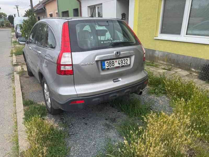 Honda CR-V 2,0   i-VTEC (2010) – Automat - foto 5