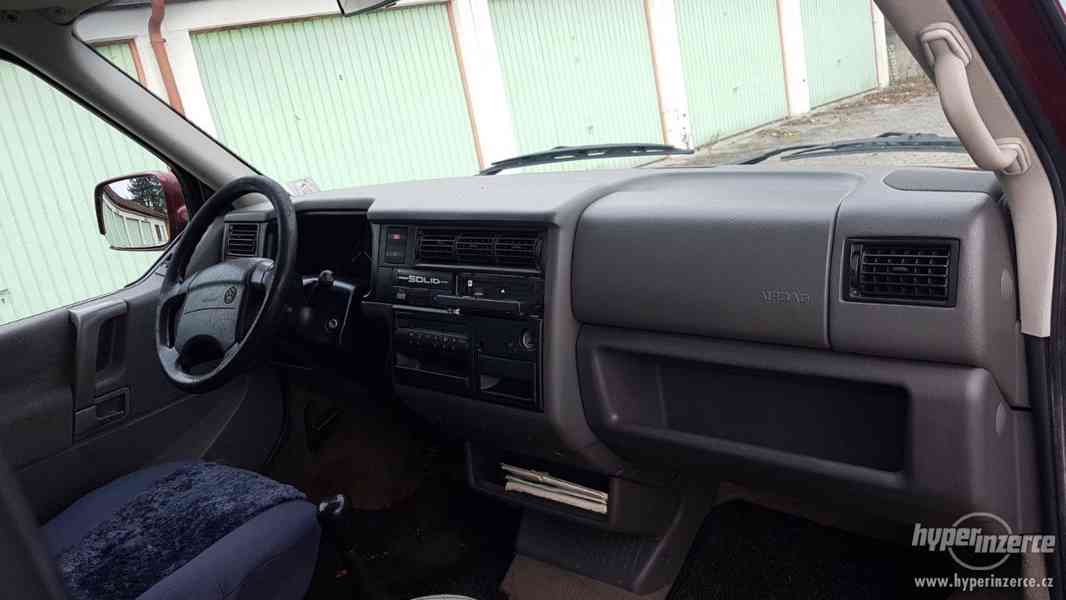 Volkswagen T4 Multivan Classic 2,5 TDI - foto 2