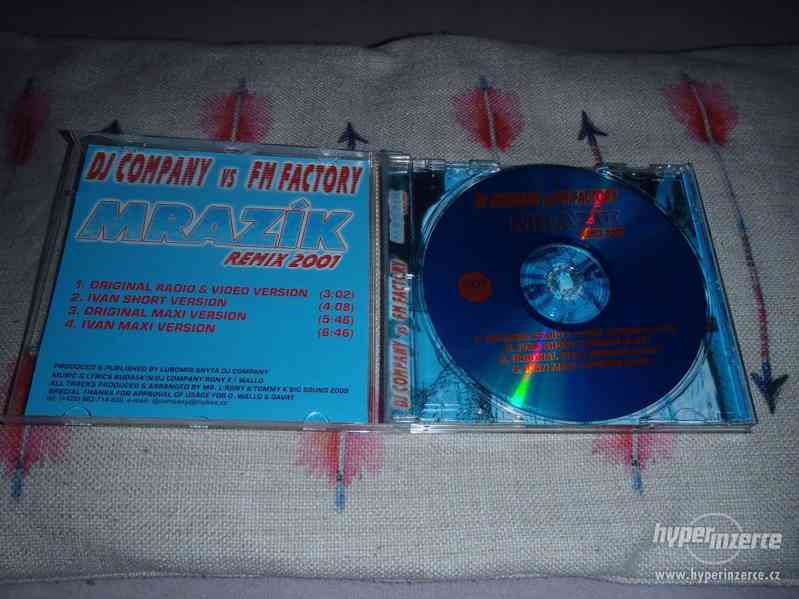 CD Mrazík remix 2001 DJ Company vs. FM Factory - foto 2