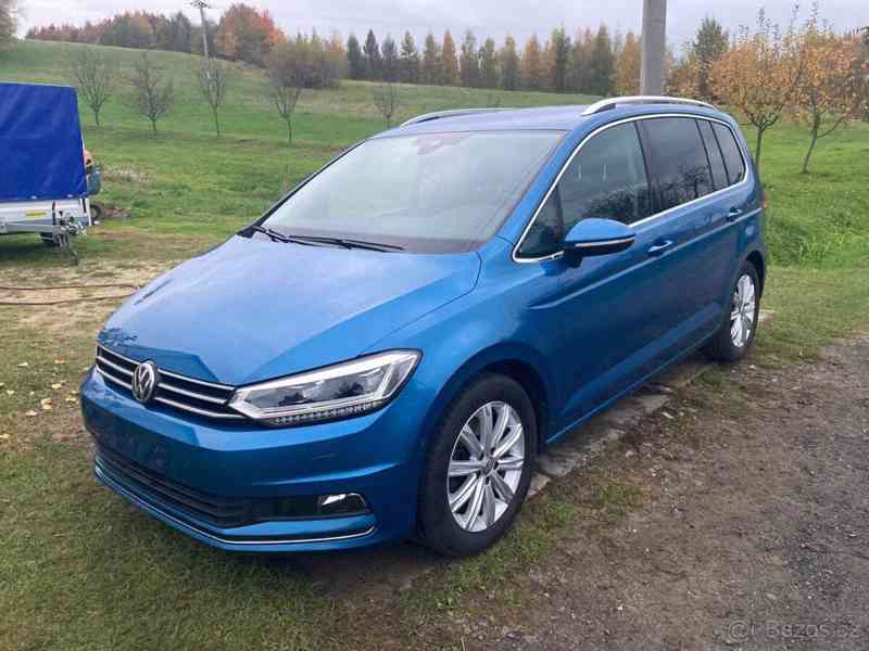 Volkswagen Touran 2,0   DSG 140 kW Highline - foto 8